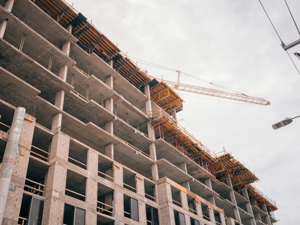 Edificio en construcción fuente propia